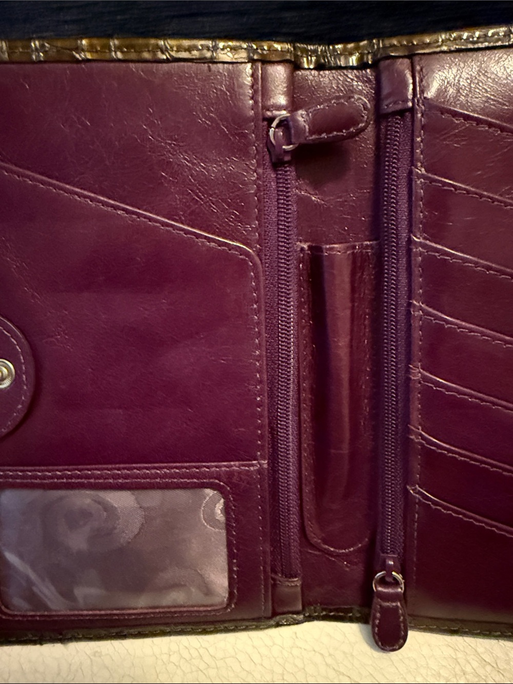 Brighton Jetson Folio Croc-Embossed Wallet with Silver Accent - Picture 8 of 9